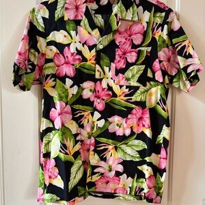 The Wave Floral Print Shirt Excellent Condition